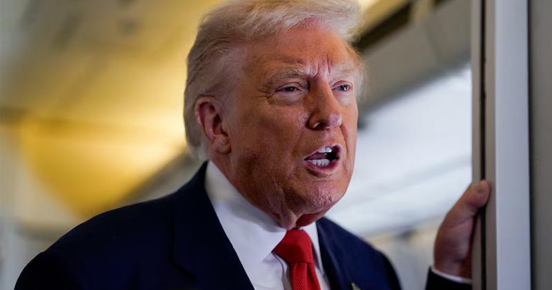 Trump Signals Willingness for Talks with Venezuela’s Maduro as U.S. Military Pressure Grows