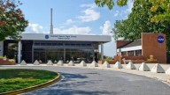 Empleados de campus fundamental de la NASA temen que el Gobierno de Trump lo esté desmantelando silenciosamente por cierre
