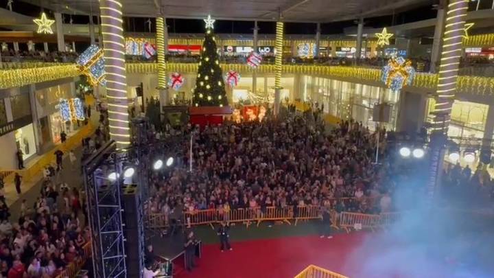 Encendido navideño en el Centro Comercial Los Alisios