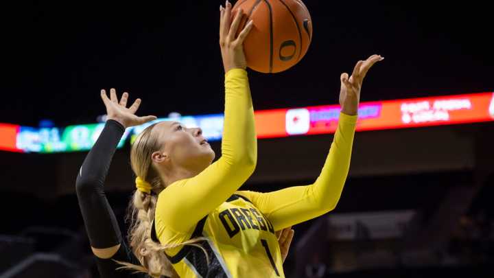 See photos as Oregon women's basketball hosts Grand Canyon