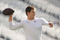 Patriots Say No to Drake Maye’s Needs as Mike Vrabel Plans to Fix Concerning Trend, Per Insider