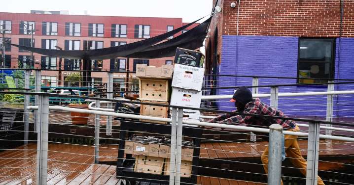 With the outlook for SNAP benefits uncertain, food banks are warning of a crisis