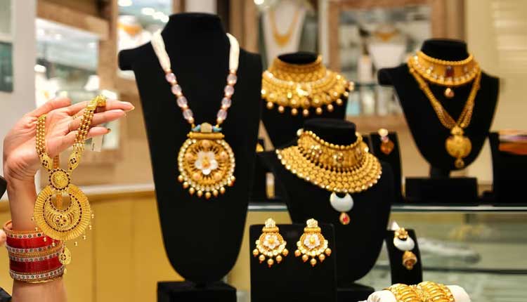Gold And Silver Prices Up By 2 Pc Over Positive Global Cues