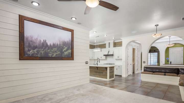 This Once Popular Decor Trend Replaced Shiplap — Now It's Just As Outdated And Overused