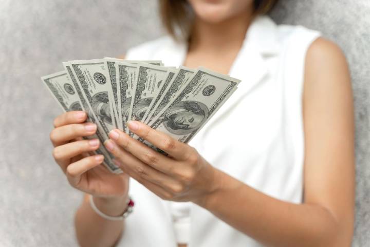 Últimos registros. A cuánto cotiza el dólar oficial y el blue este domingo 30 de noviembre