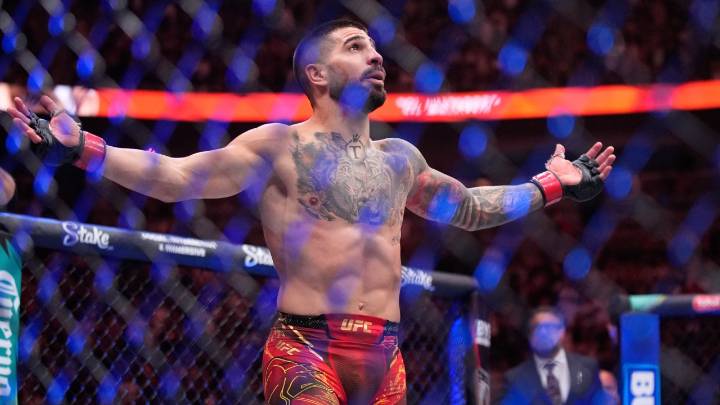 Matchmaking UFC’s crowded lightweight division