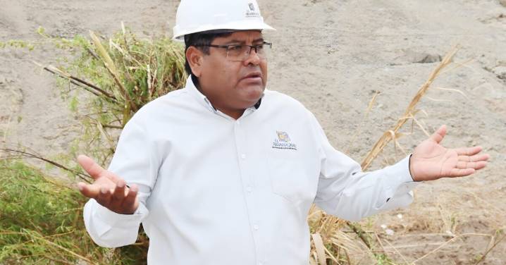 De confirmarse sentencia, concejo deberá convocar a sesión para vacar al alcalde de El Algarrobal