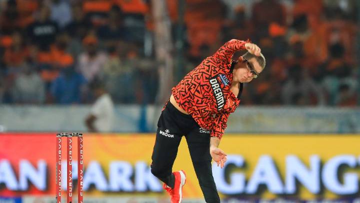 IPL 2026: Sunrisers Hyderabad Retain Core; Release Zampa, Mulder, And Five Others