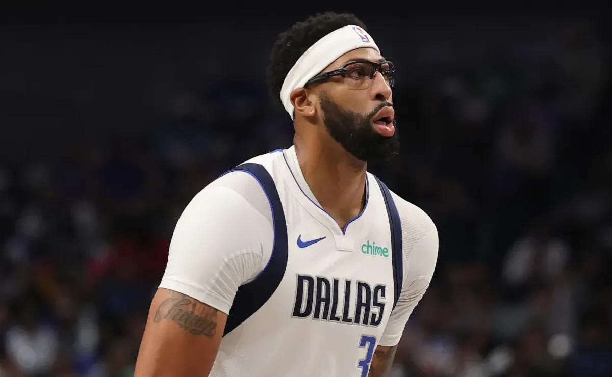 Is Anthony Davis playing tonight, October 29, for Mavericks vs Grizzlies in the NBA Cup?