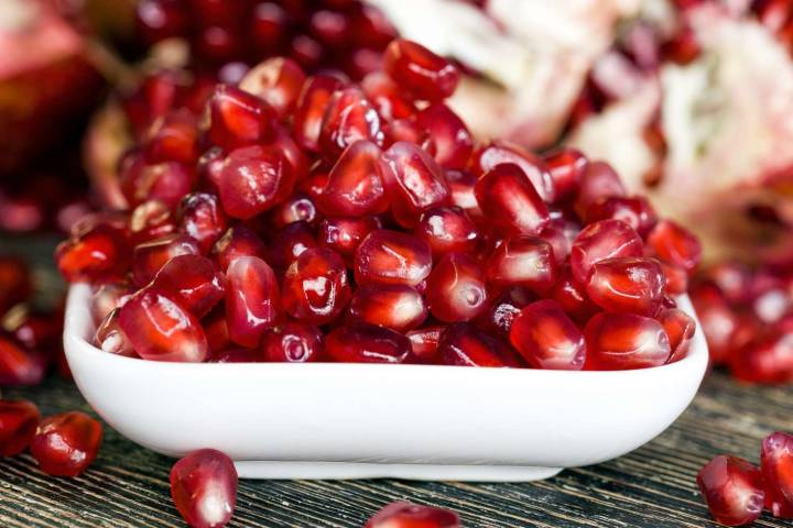 What Happens to Your Gut and Digestion When You Eat Pomegranates
