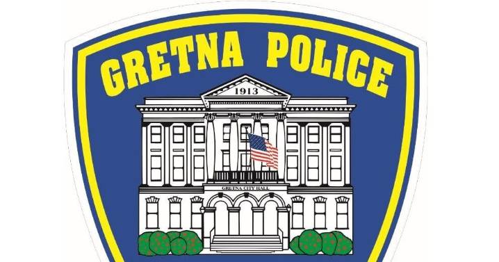 ICE detains 5 people in Gretna shopping center near New Orleans, police say