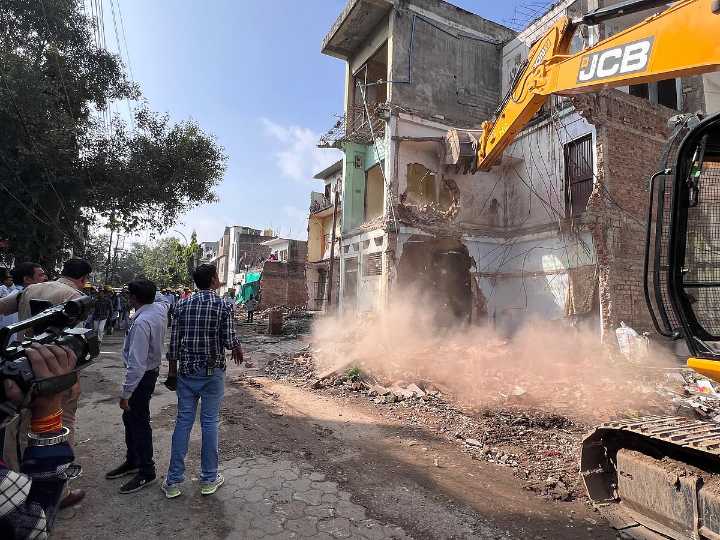 Indore News: Over 140 Houses Razed For MR-9 To LIG Link Road Expansion