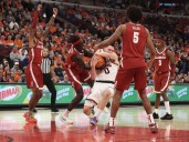 No. 11 Alabama outlasts No. 8 Illinois 90-86 at the United Center