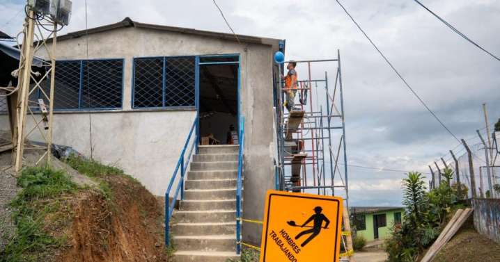 Fotos: a esta vereda de Manizales le están renovando su sede comunal, ¿de cuánto será la obra?