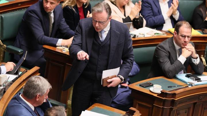 El Gobierno belga dimitirá en Navidad si no hay acuerdo sobre los presupuestos