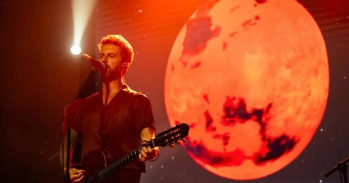 El cantante granadino Arco celebra su décimo aniversario en Granada
