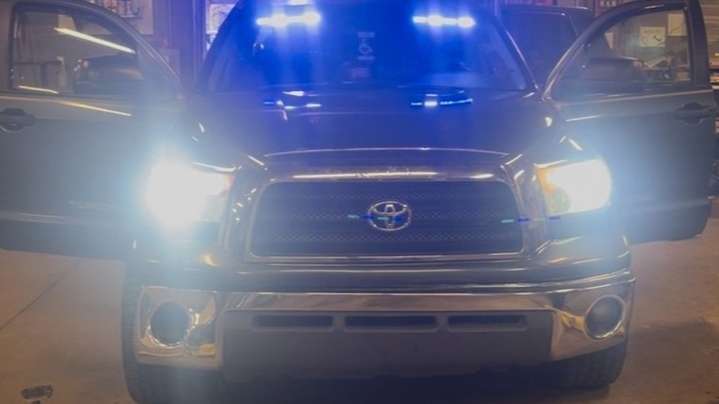 Man charged with criminal impersonation after attempting to pull over drivers on Arkansas highway