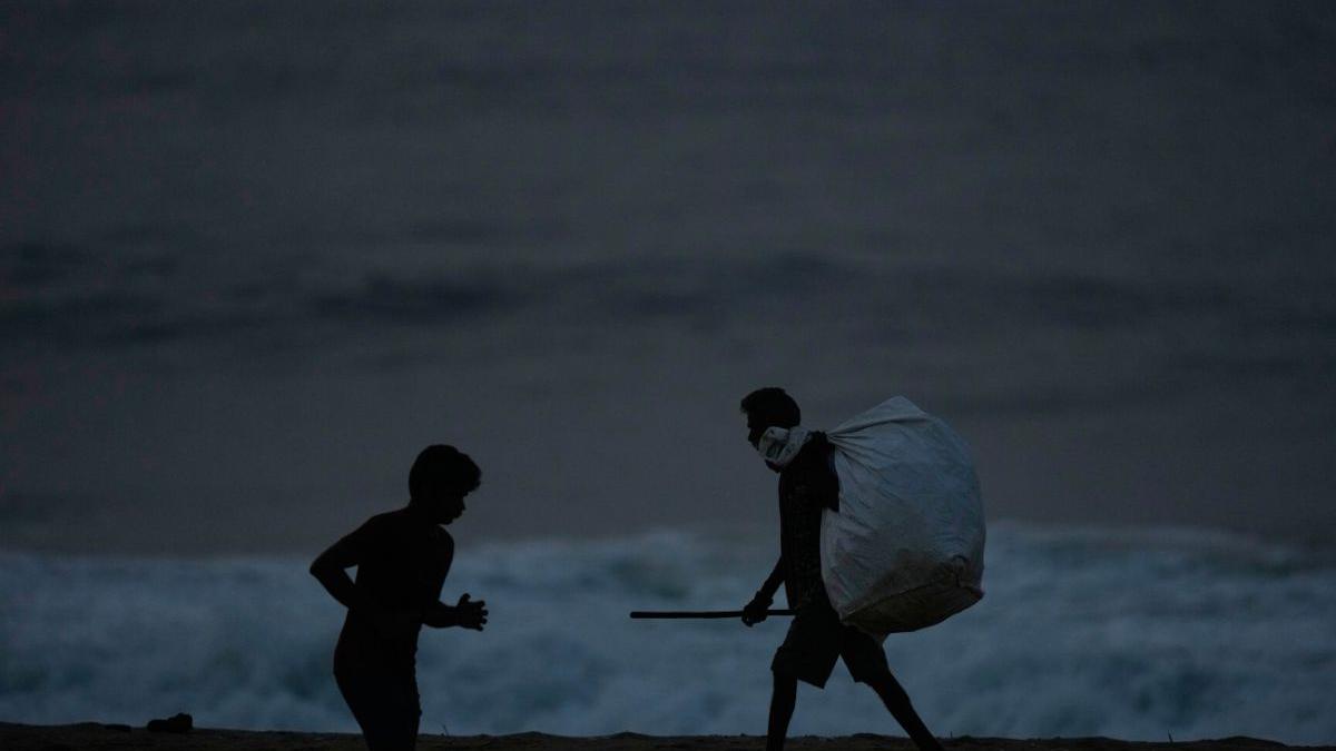 Cyclone likely to form over Bay of Bengal; IMD issues heavy rainfall alert for southern states