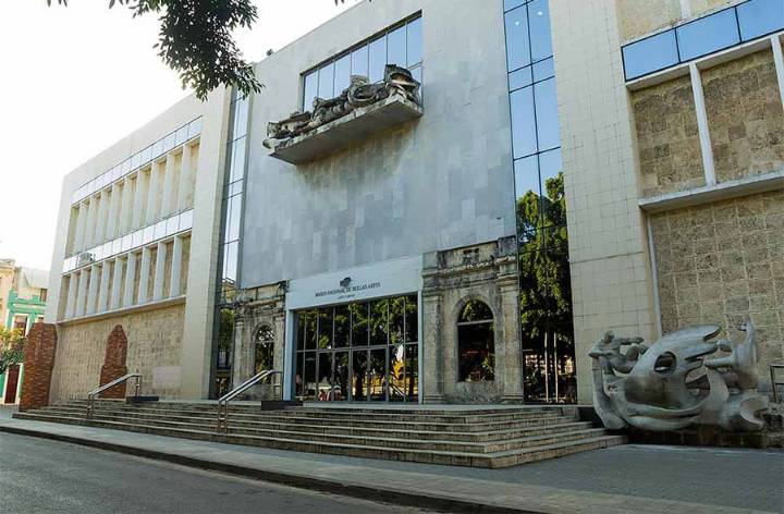 Escultura cubana, retos y dinámica marcan cierre de coloquio en Cuba