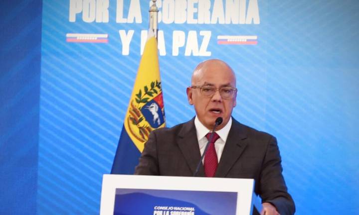 Encuentro Internacional de Juristas denuncia agresión de EEUU contra Venezuela