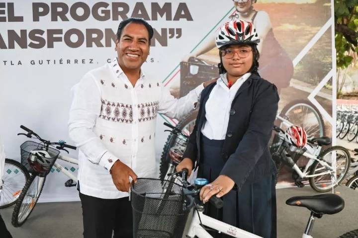 EDUARDO Ramírez arranca Bicis que Transforman en beneficio de jóvenes de Tuxtla Gutiérrez