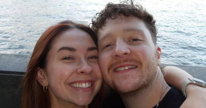 Man running from Buckingham Palace to Edinburgh Castle in honour of his partner