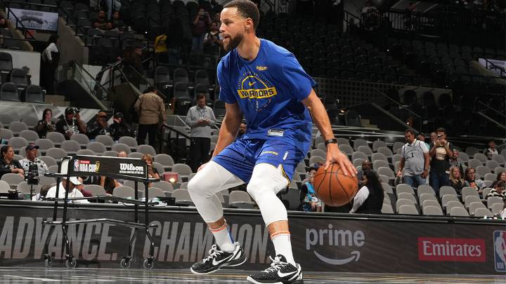 Steph Curry reveals why he wore Kobes before game vs. Spurs