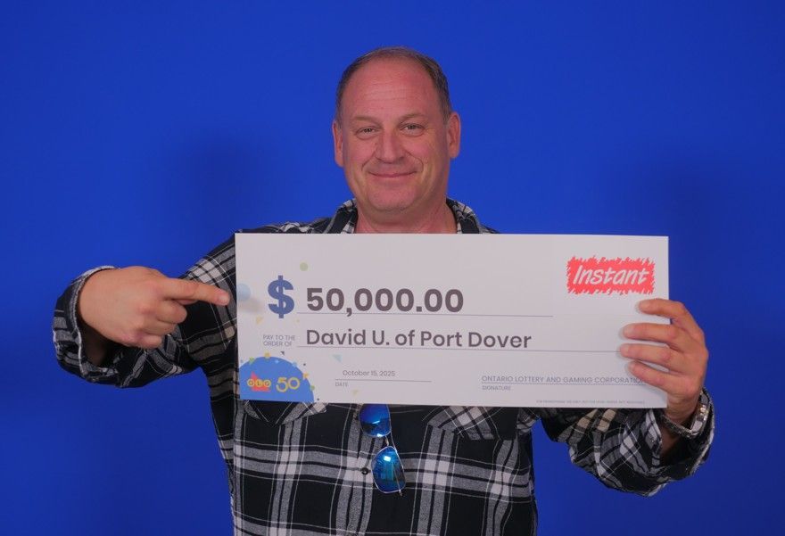 Port Dover man wins big on instant lottery game