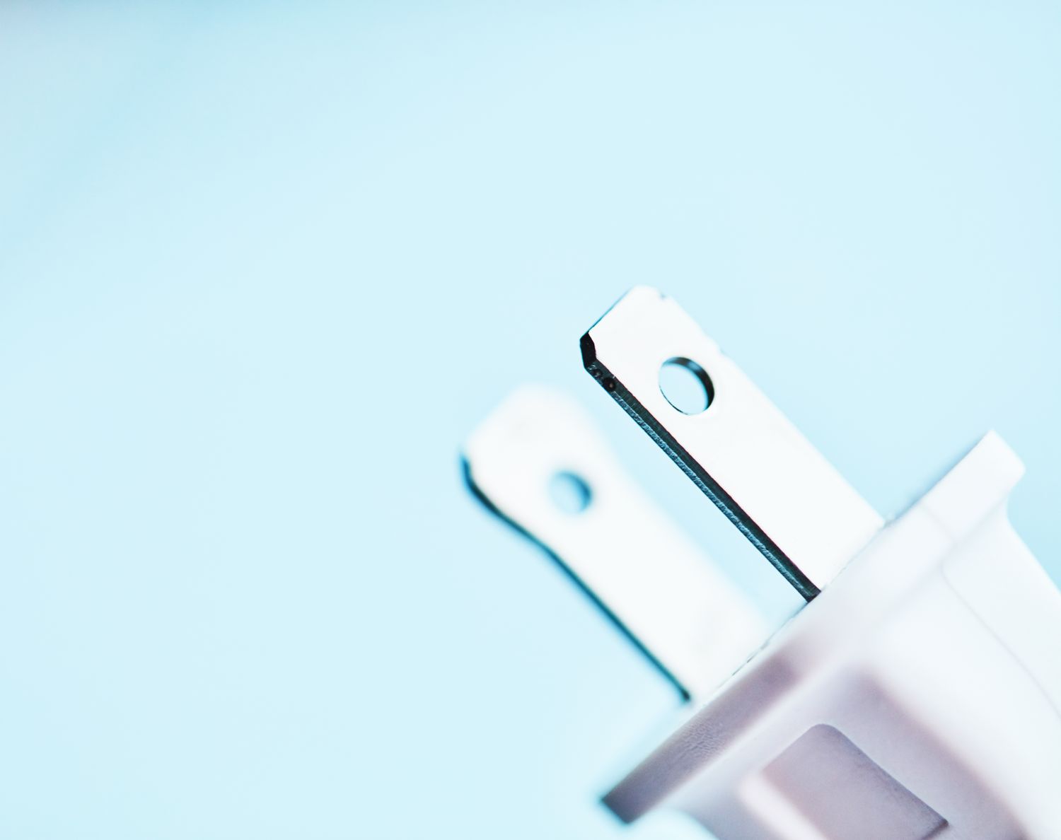 8 Appliances You Should Always Unplug When You're Not Using Them