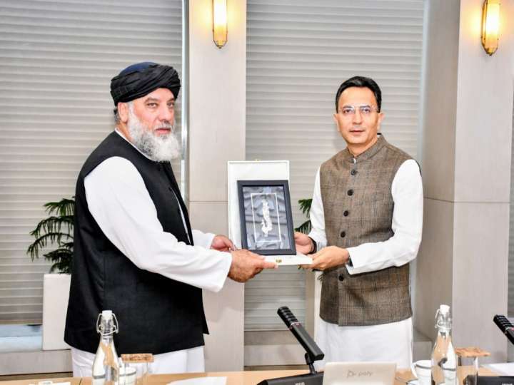 MoS Jitin Prasada meets Afghan Trade Minister Azizi, discusses st