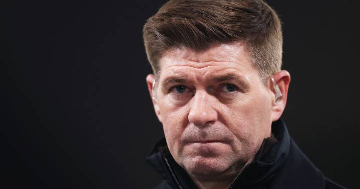Steven Gerrard receives apology as TNT Sport commentator called out during Liverpool match