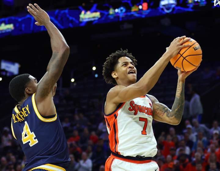 2nd-half defensive pressure leads SU to big win over Drexel (Ditota’s Quick Hits)