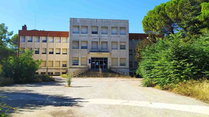 La recurrente de la licitación del Centro de Estudios Penitenciarios explica que lo hizo por motivos técnicos