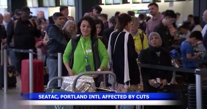 Most major US airports are among 40 targeted for shutdown flight cuts