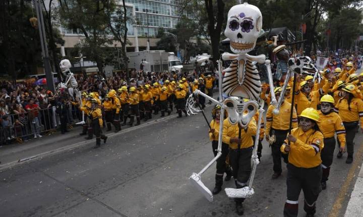 México celebra un desfile de Día de Muertos cada vez más internacional