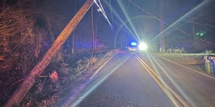 Crash involving utility pole closes road in Ledyard