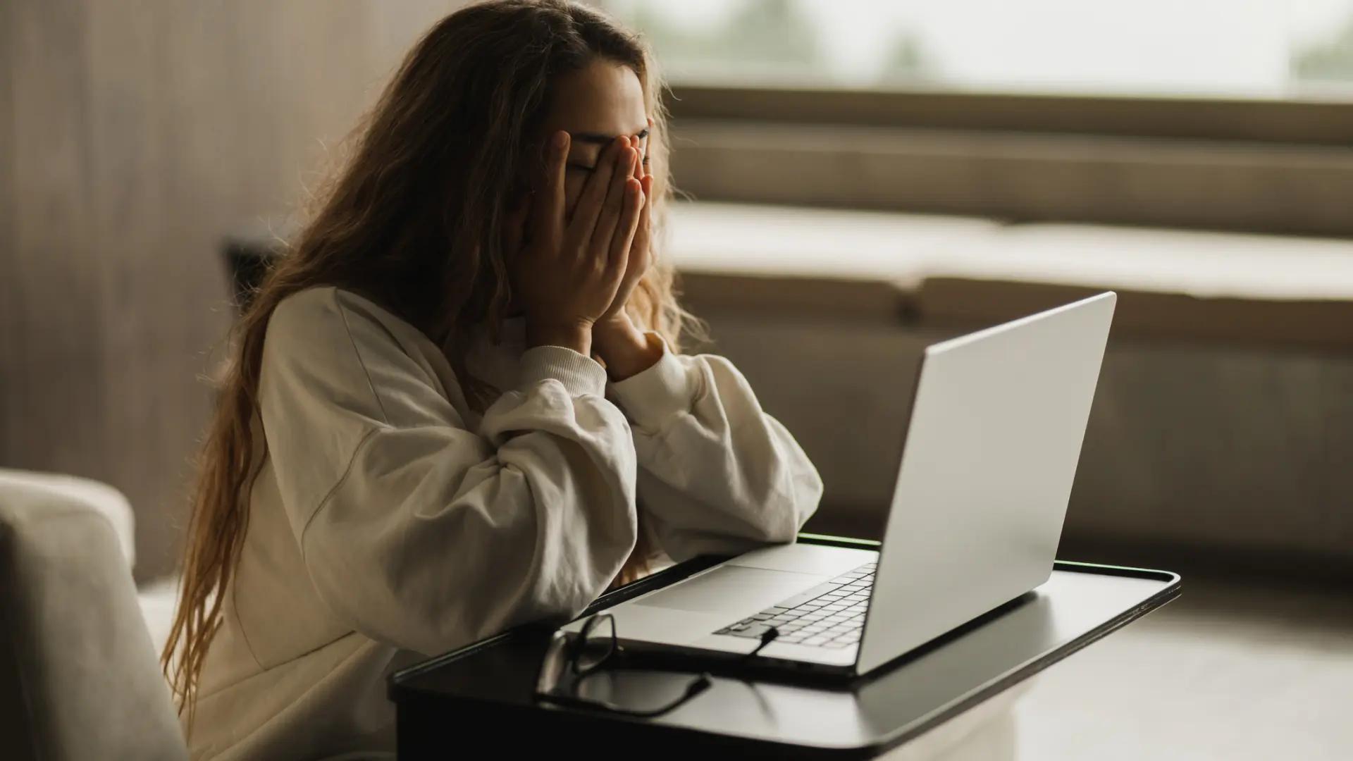 La causa de muchas dolencias es porque la vida moderna ha superado el ritmo de la evolución