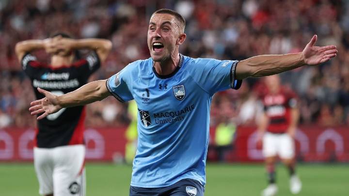 Sydney FC left fuming after VAR turns down late handball call