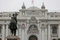Congreso: Comisión de Comercio declara viable otorgar facultades al Ejecutivo