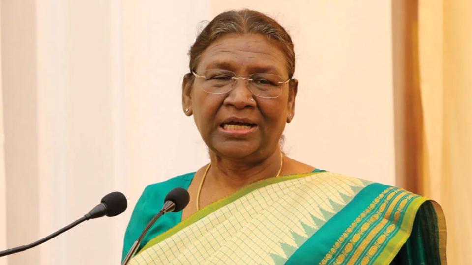 President Murmu Pays Homage To National Song 'Vande Mataram'