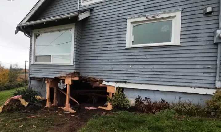 Car plows through Marysville home, lands in basement
