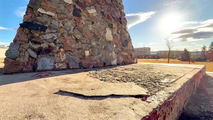 Dawson Creek, B.C., looks to revitalize aging cenotaph into year