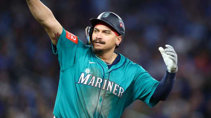 Josh Naylor re-signing with Mariners: First baseman back to Seattle on five