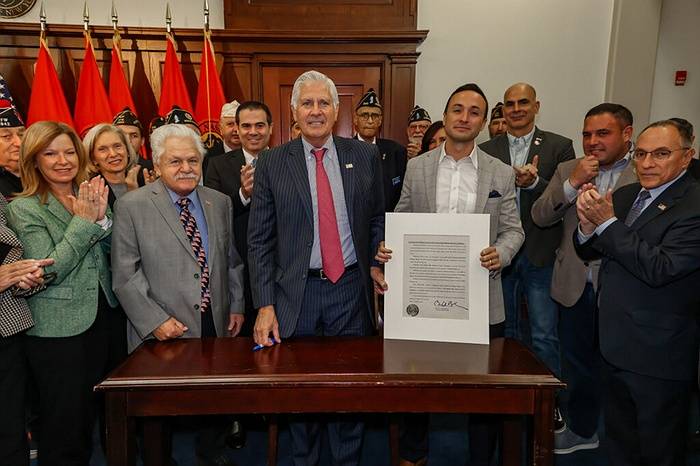 Nassau County Executive Bruce Blakeman Signs Deed Allowing Tunnel To Towers Foundation to Create Residential Space For Veterans In Island Park