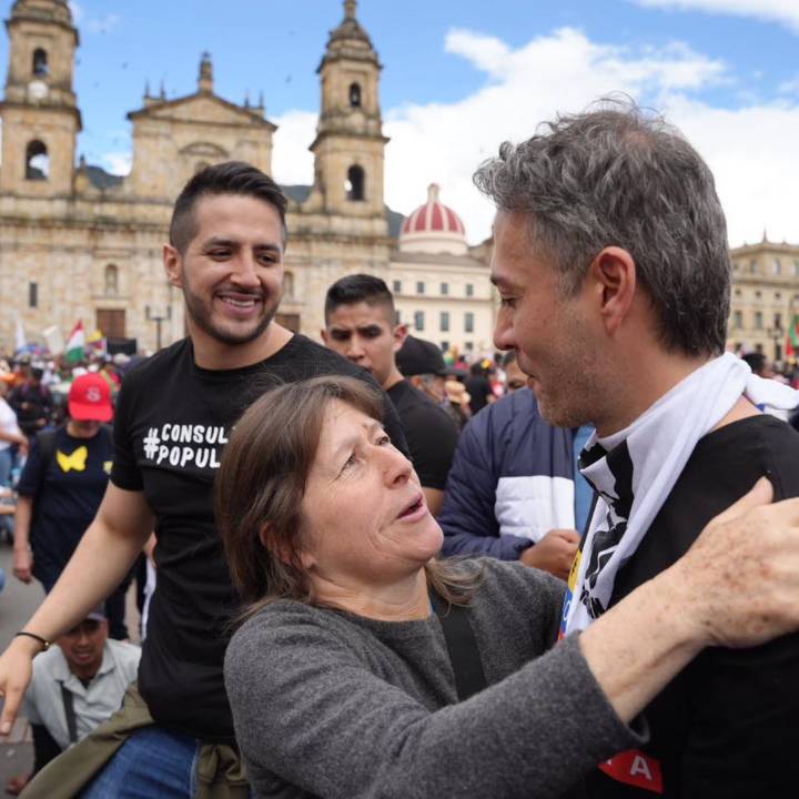 Quintero presentará tutela contra la Registraduría para inscribir comité por firmas