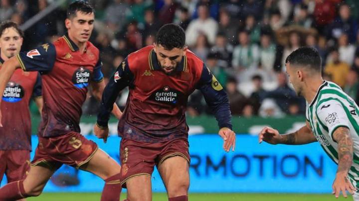 El VAR habla: un penalti por «causa-efecto» para el Deportivo en el que «podría llegar a rematar» Eddahchouri