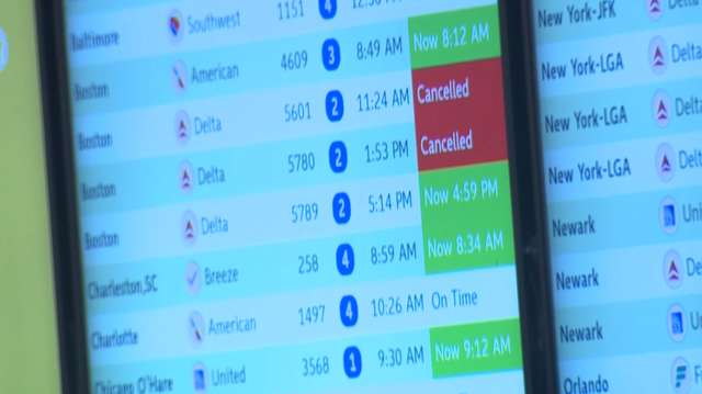 FAA keeping flight cuts at 6%, for now, despite government shutdown ending