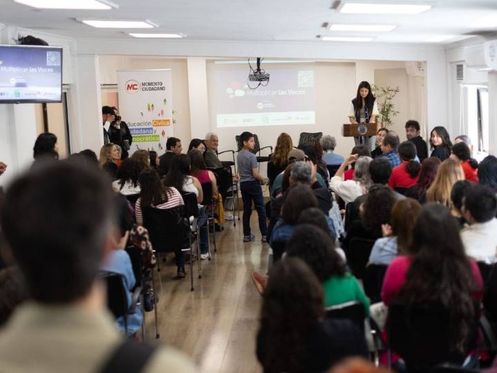 “Hito fundamental”: más de 1.300 niñas y niños de Chile entregan propuestas a candidatos presidenciales y parlamentarios