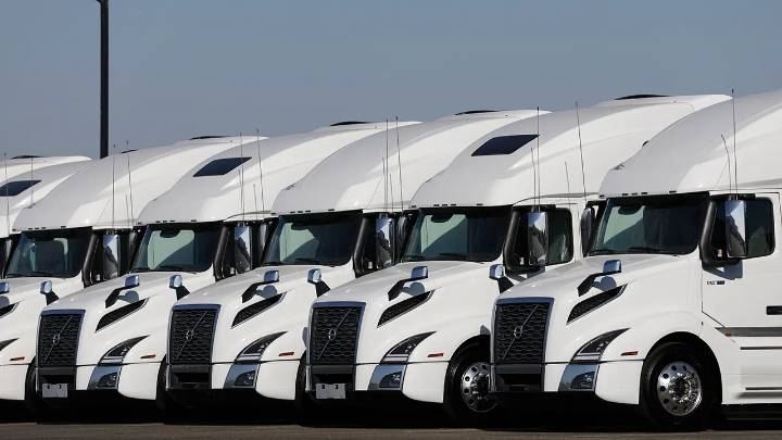 Waabi reveals major milestone in AI-powered autonomous trucking technology
