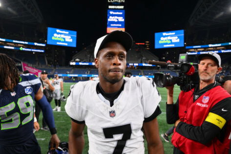 Raiders’ Interim OC Makes Geno Smith Statement Amid Chip Kelly Controversy